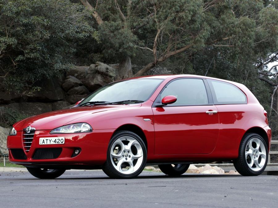  Alfa Romeo 147 3-Door (937A) 2005 года  (AU) (фото 2 из 17)